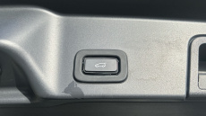 Land Rover Range Rover Evoque 2.0 D180 R-Dynamic SE 5dr Auto Diesel Hatchback